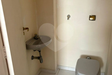 Apartamento à venda ou para alugar com 3 quartos, sendo 1 suíte,  em Pinheiros, São Paulo, SP