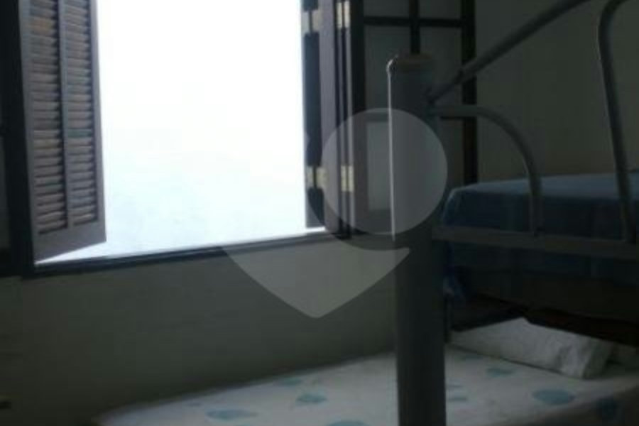 Sobrado à venda com 3 quartos, sendo 1 suíte, em Jardim Peri, São Paulo, SP