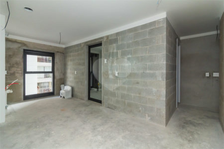 Apartamento à venda com 3 suítes em Vila Olímpia, São Paulo, SP