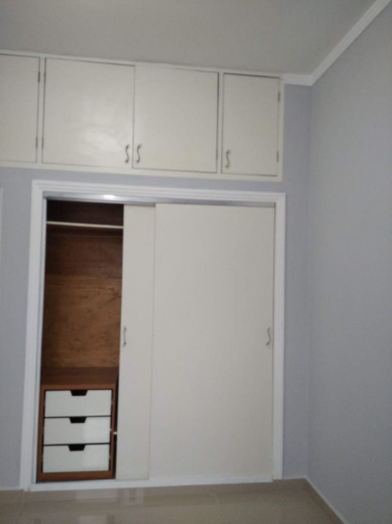 Sala Living à Venda no Centro de São Vicente | A 1 Quadra da Praia do Gonzaguinha