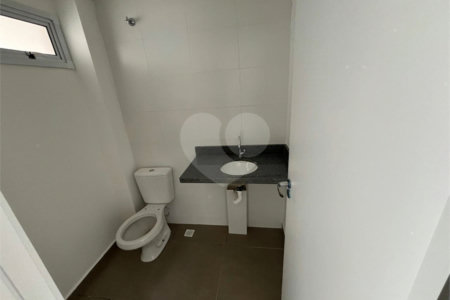 Casa à venda ou para alugar com 3 quartos, sendo 1 suíte,  no condomínio Residencial Villa Flora, Votorantim - SP