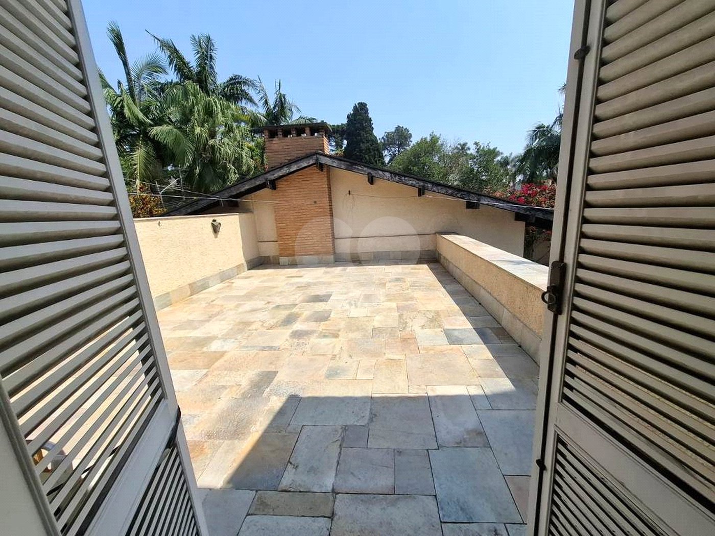Casa à venda com 5 quartos, sendo 3 suítes,  em Alto da Boa Vista, São Paulo, SP