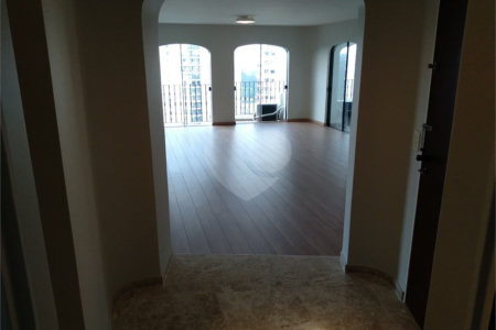 Apartamento para alugar com 4 suítes em Alto da Boa Vista, São Paulo, SP