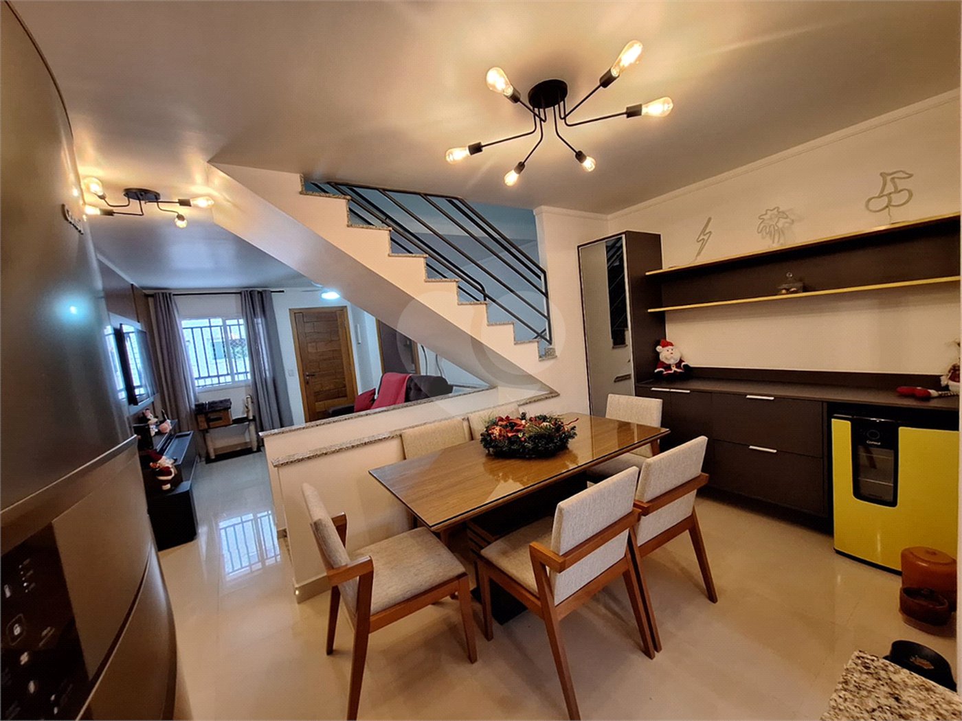 Casa à venda com 3 quartos, sendo 1 suíte, no condomínio Res San Raphael, São Paulo - SP