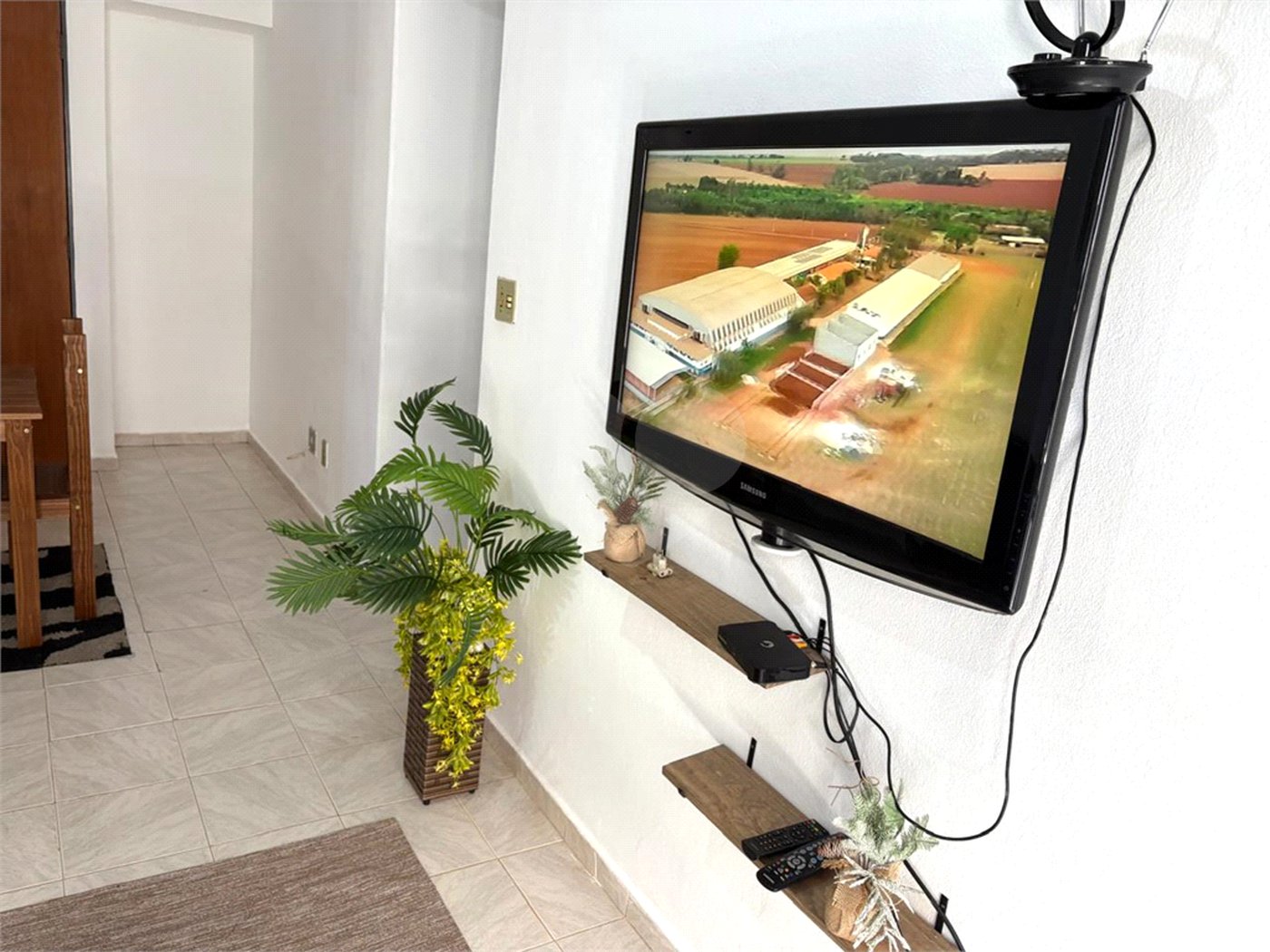 Apartamento à venda ou para alugar com 3 quartos, sendo 1 suíte, no Centro, Ribeirão Preto, SP