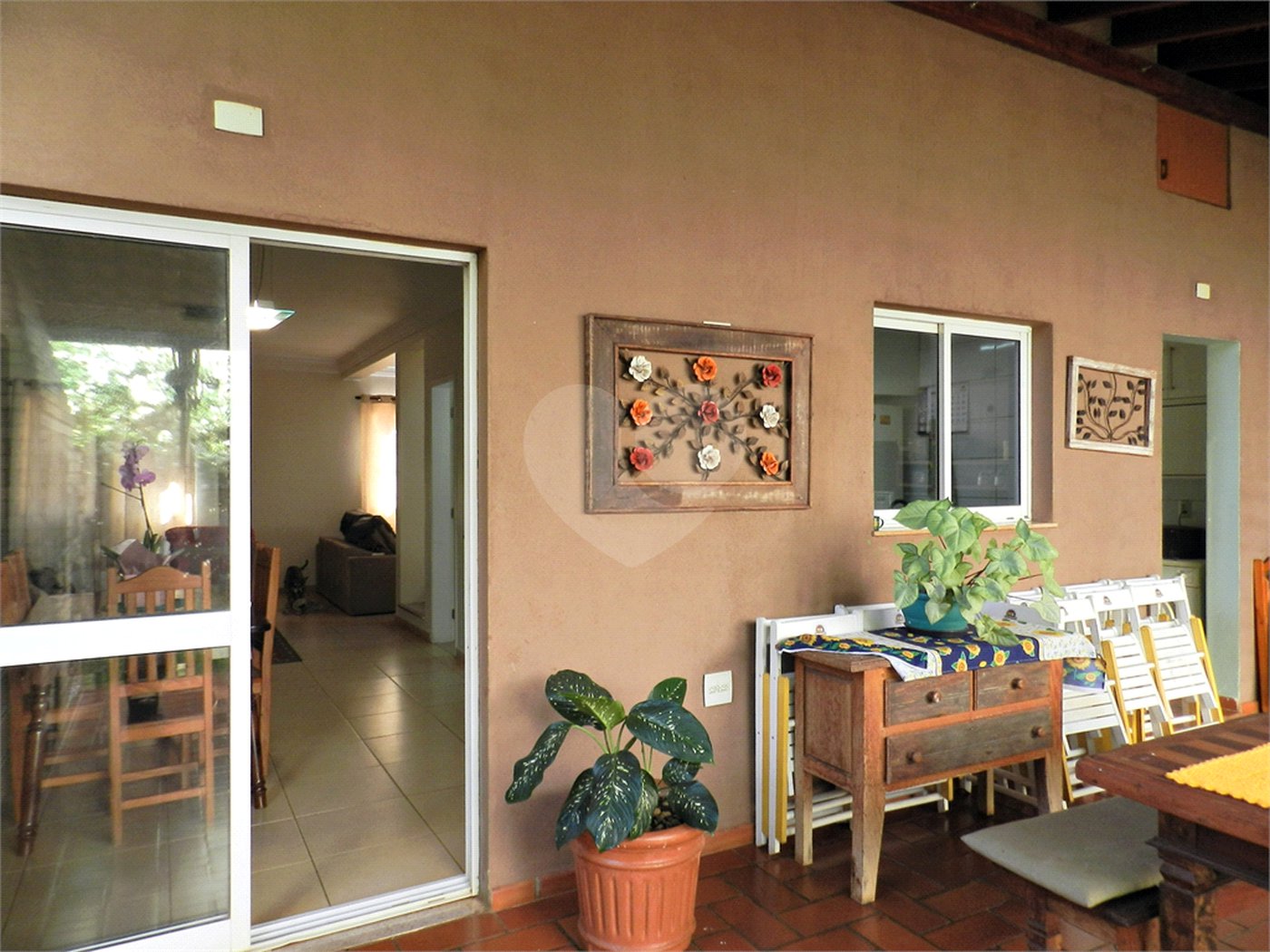 Casa à venda com 3 quartos, sendo 1 suíte, no condomínio Topazio Rp, Ribeirão Preto - SP