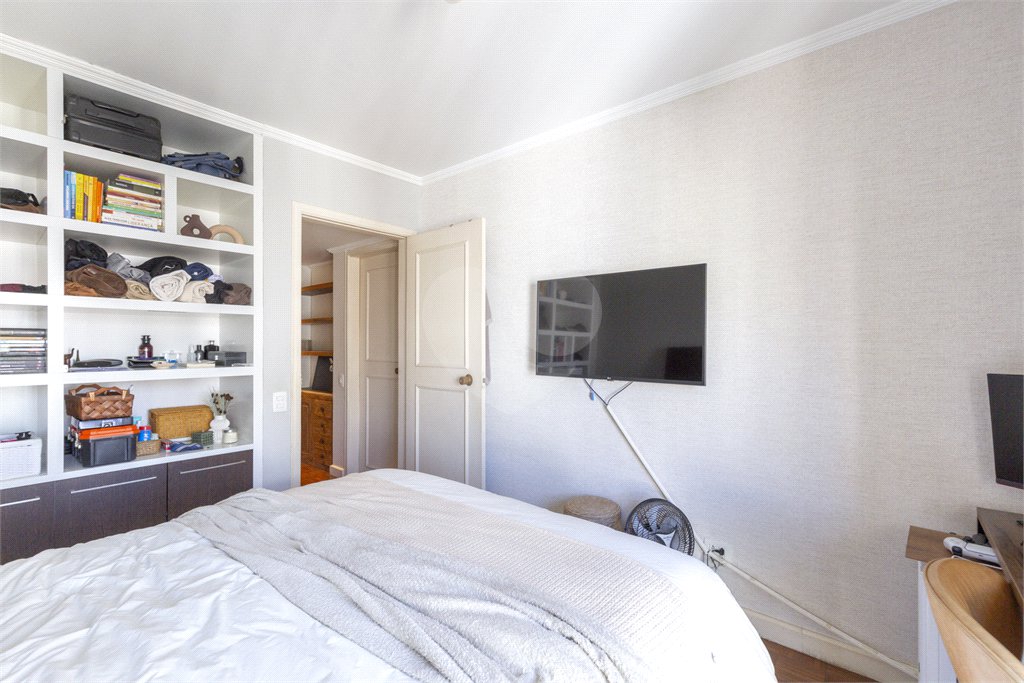 Apartamento à venda com 4 quartos, sendo 2 suítes, em Indianópolis, São Paulo, SP