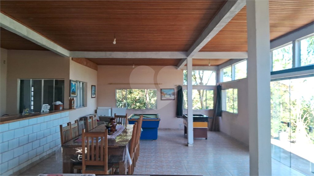 Chácara à venda com 4 quartos em Mato Dentro, Mairiporã, SP