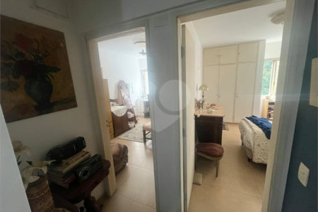 Apartamento à venda com 3 quartos, sendo 2 suítes,  em Jardim Paulista, São Paulo, SP