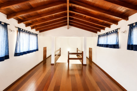 Sobrado à venda com 4 quartos, sendo 2 suítes, em Vila Pires, Santo André, SP
