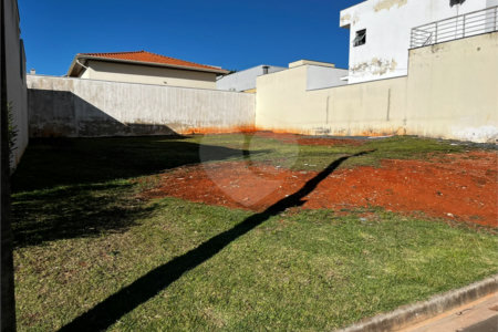 Terreno à venda em Vila Popular, Itapetininga, SP