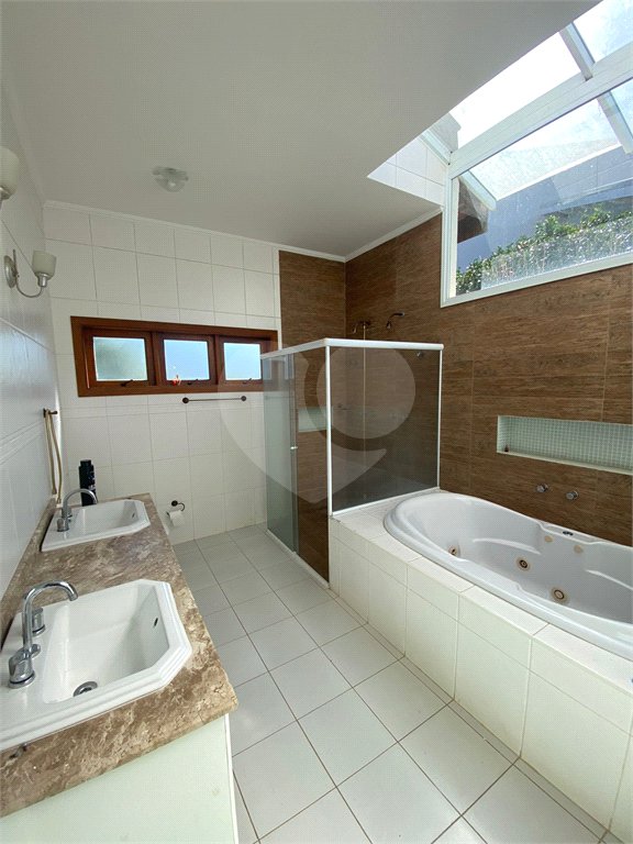 Casa à venda com 3 quartos, sendo 1 suíte,  no condomínio Residencial dos Lagos Itupeva, Itupeva - SP