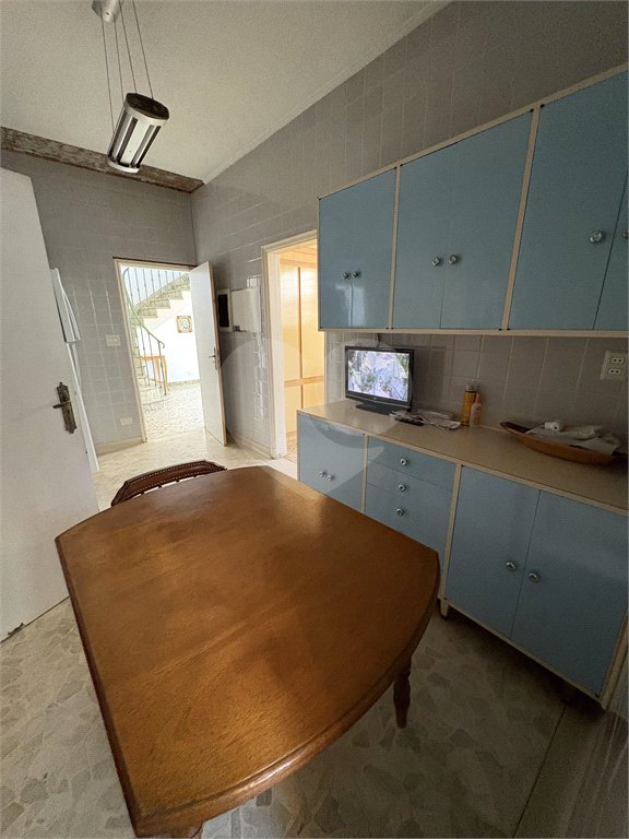 Sobrado à venda com 6 quartos, sendo 1 suíte, em Vila Nova Conceição, São Paulo, SP