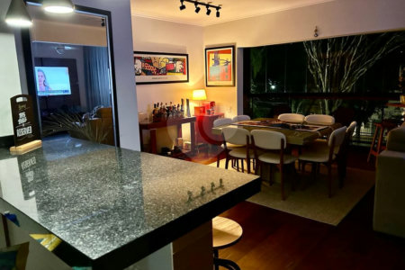 Apartamento à venda com 4 quartos, sendo 2 suítes, em Vila Mariana, São Paulo, SP