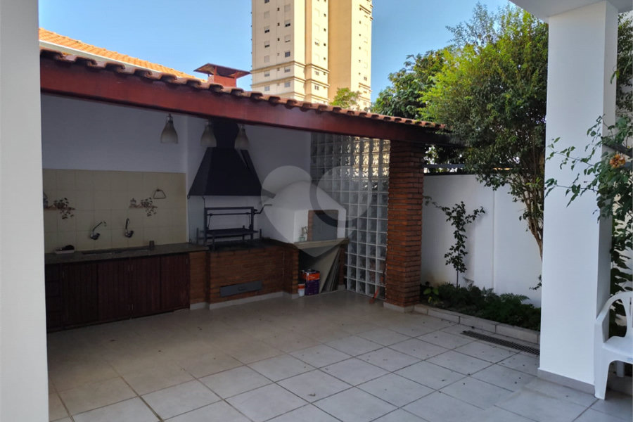 Sobrado à venda com 4 suítes em Santana, São Paulo, SP