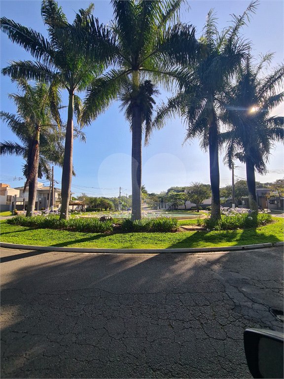 Casa à venda com 3 suítes no condomínio Reserva dos Vinhedos, Louveira - SP
