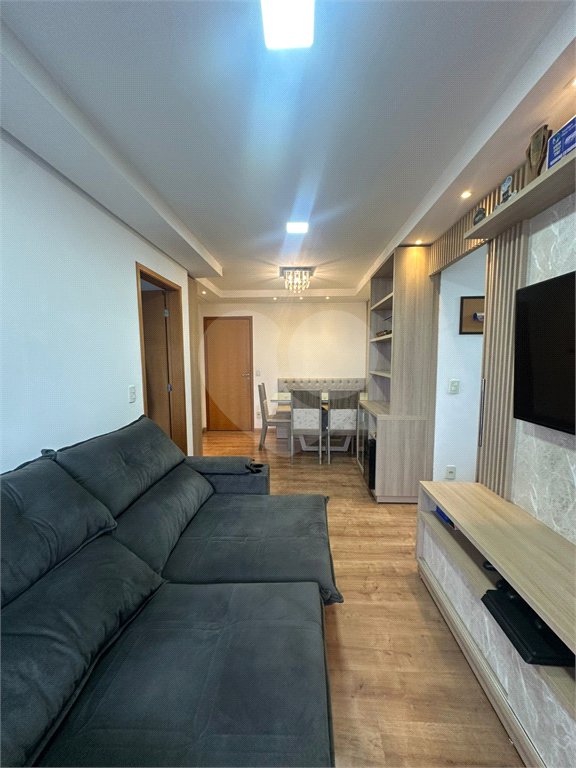 Apartamento à venda com 3 quartos, sendo 1 suíte, em Jardim Shangri-lá, Cuiabá, MT