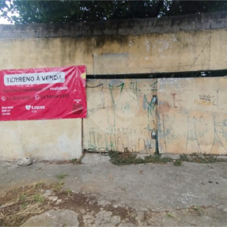 Terreno à venda em Vila Carmosina, São Paulo, SP