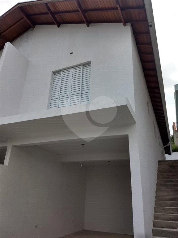 Casa à venda com 2 quartos, sendo 1 suíte,  em Loteamento Jardim do Sol (mailasqui), São Roque, SP