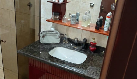 Casa à venda com 5 suítes em Vila Medeiros, São Paulo, SP