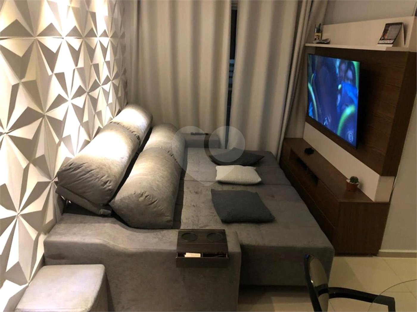 Apartamento à venda com 2 quartos, sendo 1 suíte, em Vila Guilherme, Votorantim, SP