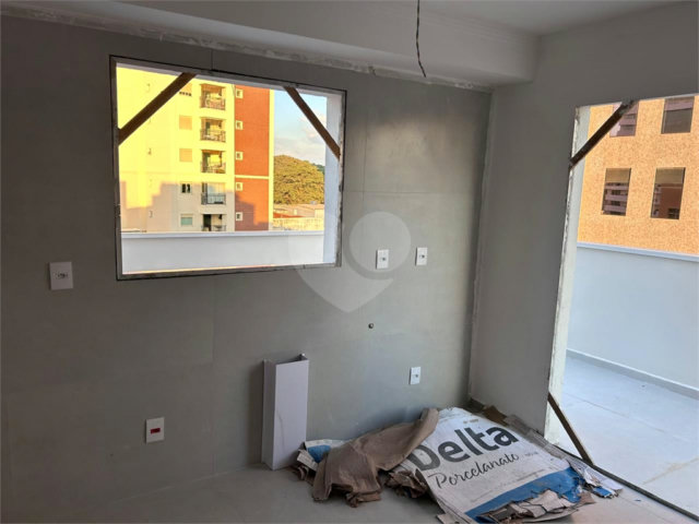 Apartamento à venda com 2 quartos em Santana, São Paulo, SP