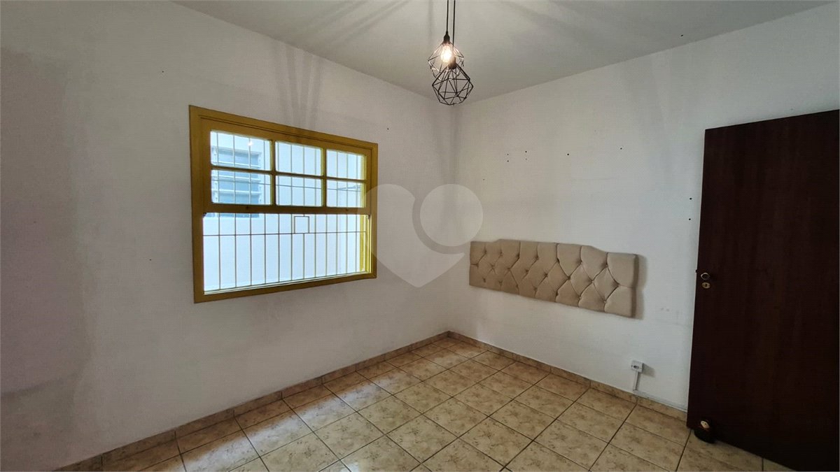 Casa à venda com 2 quartos em Jardim Rosa Maria, São Paulo, SP