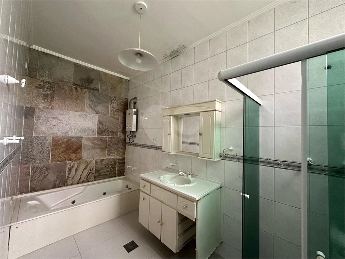 Casa Térrea à venda com 3 quartos, sendo 1 suíte, em Tremembé, São Paulo, SP