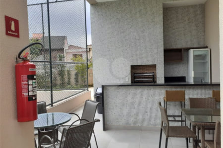 Apartamento à venda com 3 quartos, sendo 1 suíte,  em Vila Leonor, São Paulo, SP