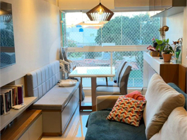 Apartamento à venda com 2 quartos, sendo 1 suíte,  em Santana, São Paulo, SP