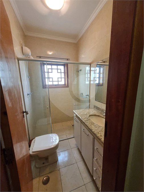 Sobrado à venda ou para alugar com 5 quartos, sendo 4 suítes,  em City América, São Paulo, SP