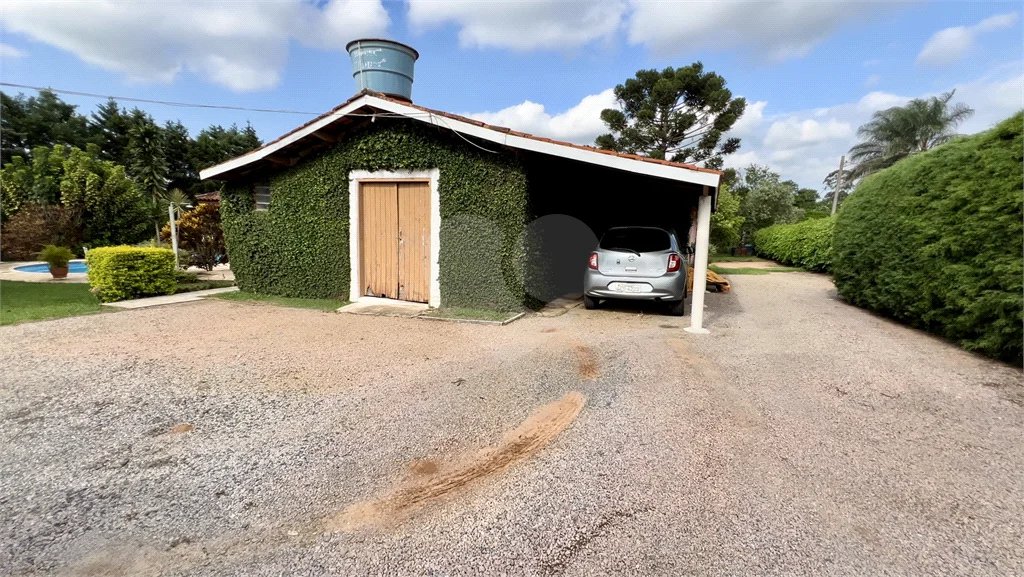 Chácara à venda com 4 quartos, sendo 1 suíte, em Pinheirinho, Vinhedo, SP