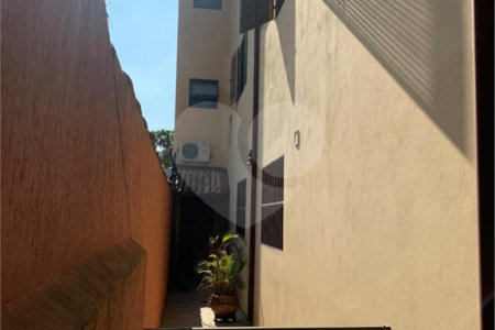 Sobrado à venda com 3 quartos, sendo 1 suíte, em Jardim Marajoara, São Paulo, SP