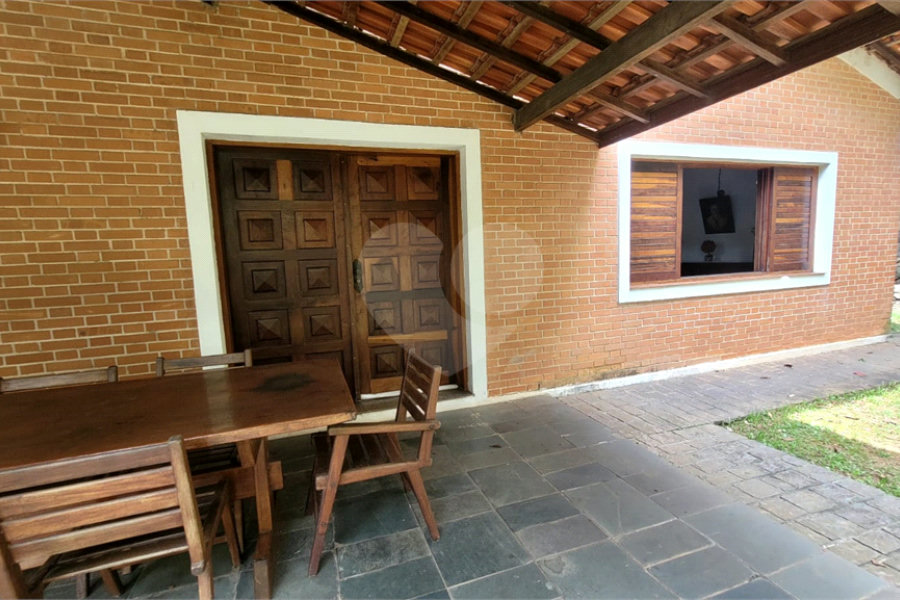 Casa Térrea à venda com 4 quartos, sendo 1 suíte, em Serra da Cantareira, Mairiporã, SP