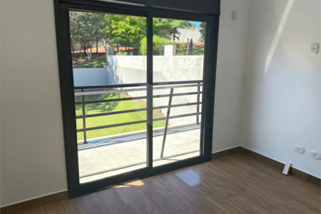 Sobrado à venda com 5 quartos, sendo 3 suítes, em Condomínio Residencial Reserva Ecológica Atibaia, Atibaia, SP