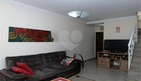 Casa à venda com 3 quartos, sendo 1 suíte, em Vila Gustavo, São Paulo, SP