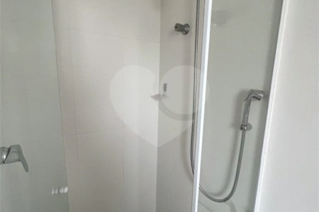 Apartamento à venda com 3 quartos, sendo 2 suítes,  em Vila Suzana, São Paulo, SP