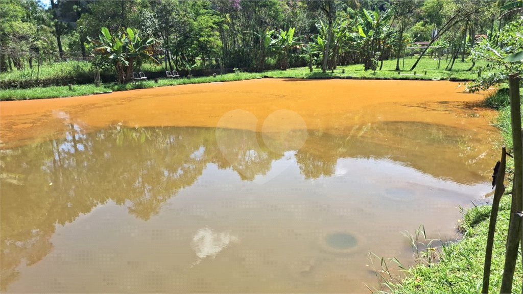 Chácara à venda com 4 quartos, sendo 1 suíte, em Taiaçupeba, Mogi das Cruzes, SP