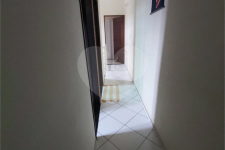 Sobrado à venda com 3 quartos, sendo 1 suíte,  em Vila Bernadotti, Mogi das Cruzes, SP