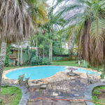 Casa à venda com 5 suítes no condomínio Chácara Flora, São Paulo - SP