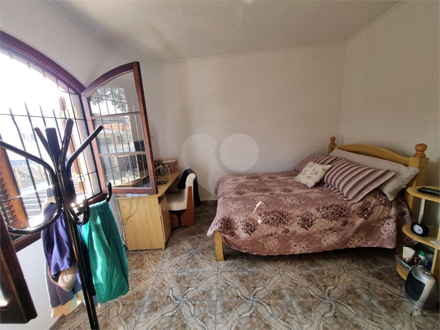 Sobrado à venda com 3 quartos em Bortolândia, São Paulo, SP