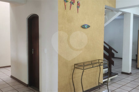 Chácara à venda com 4 quartos, sendo 3 suítes, em Campos de Atibaia, Atibaia, SP