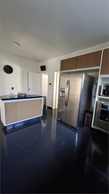 Casa à venda com 5 quartos, sendo 4 suítes, em Butantã, São Paulo, SP
