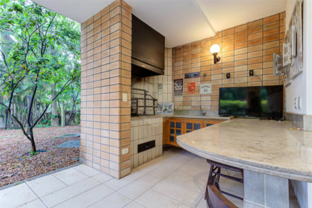 Casa à venda com 4 suítes no condomínio Vila Verde, São Paulo - SP