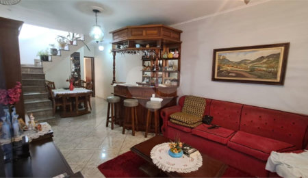 Casa à venda com 3 quartos, sendo 1 suíte,  em Vila Maria Baixa, São Paulo, SP