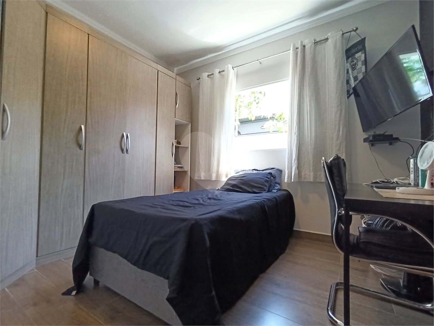 Casa à venda com 4 quartos, sendo 2 suítes, no condomínio Jardim Reserva Bom Viver de Indaiatuba, Indaiatuba - SP