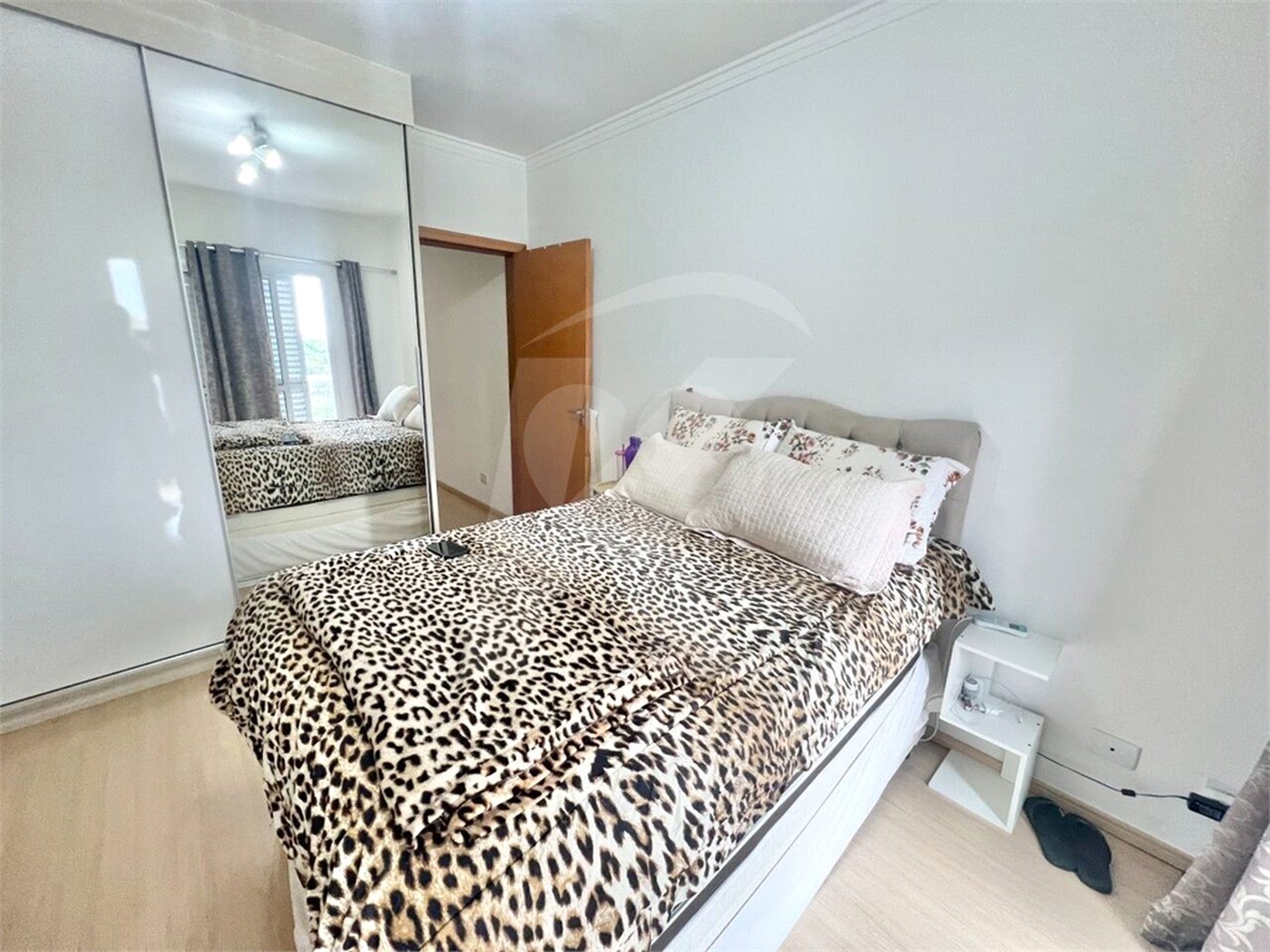 Sobrado à venda com 3 quartos, sendo 1 suíte,  em Tremembé, São Paulo, SP