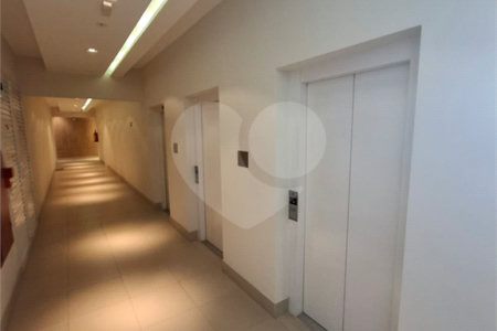 Apartamento à venda com 2 suítes em Vila Homero, Indaiatuba, SP