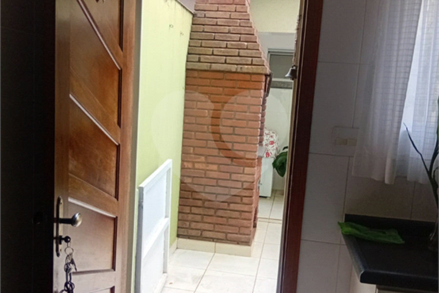 Sobrado à venda com 3 quartos, sendo 1 suíte, em Tremembé, São Paulo, SP