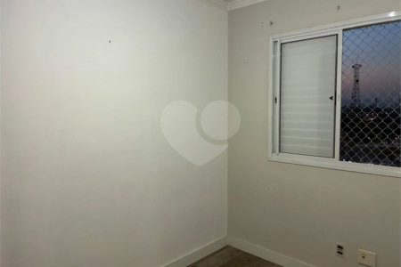 Apartamento para alugar com 2 quartos, sendo 1 suíte, em Vila Endres, Guarulhos, SP